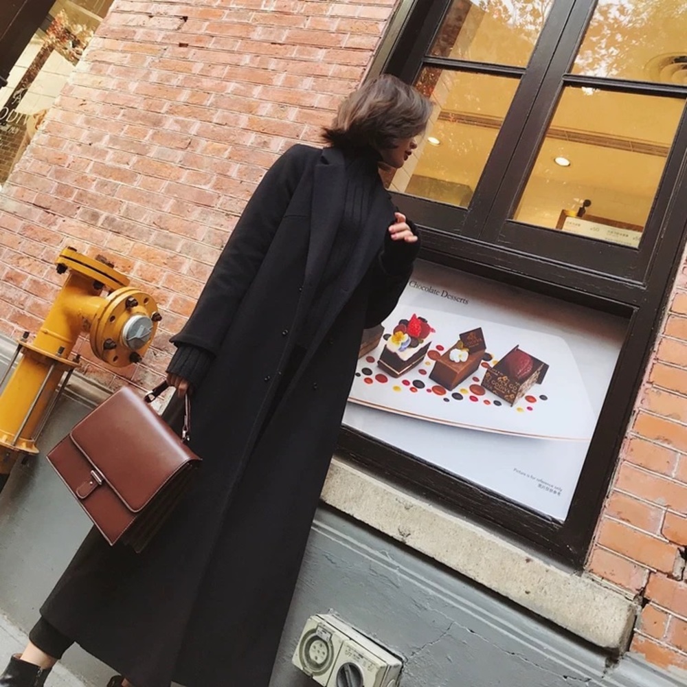 Hepburn Style Black Trench Coat (Thin Version)